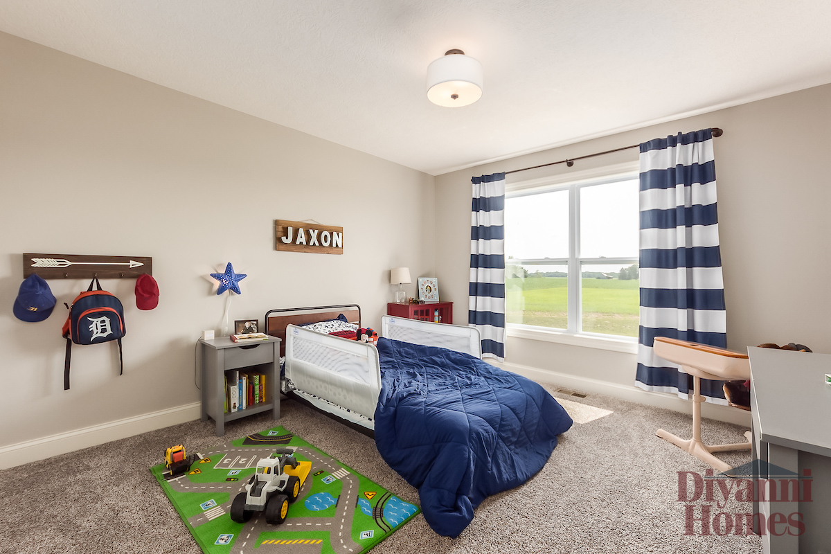 The Harbor Spring | Secondary Bedroom